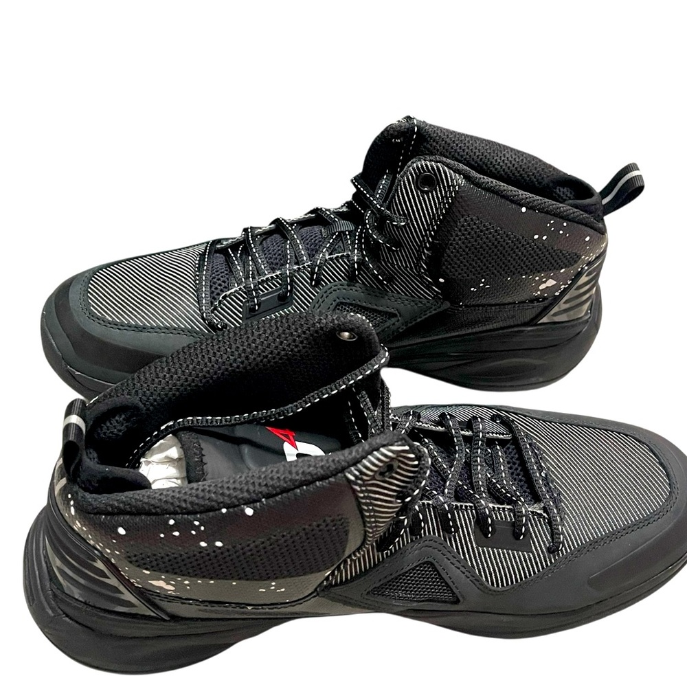 🌟🌟🌼NIB Q4MB-008 Jet Black NFORCER Black High-Top Men's Sneakers